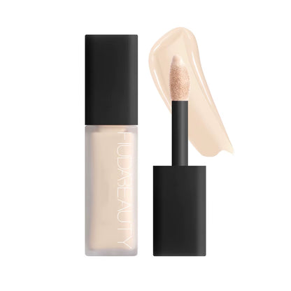 Huda Beauty Luminous Concealer