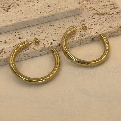 Imen Beauty Classic Gold Hoop Earrings