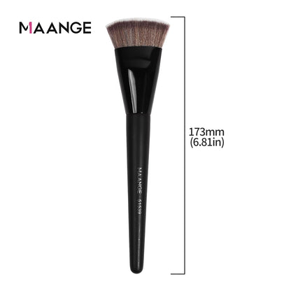 Achieve Flawless Skin with the Flat Round Foundation Brush - Your Essential Makeup Tool for Perfect Blending and Application