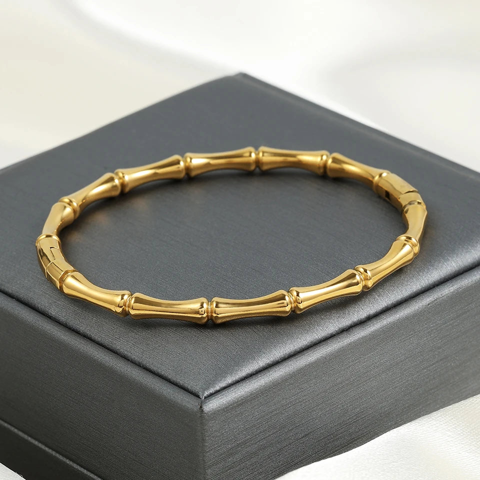 Imen Beauty Stainless Steel Cuff Bracelet