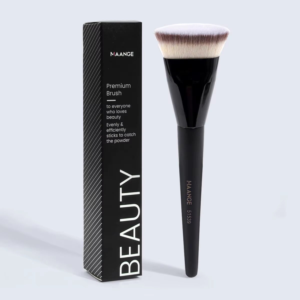 Achieve Flawless Skin with the Flat Round Foundation Brush - Your Essential Makeup Tool for Perfect Blending and Application