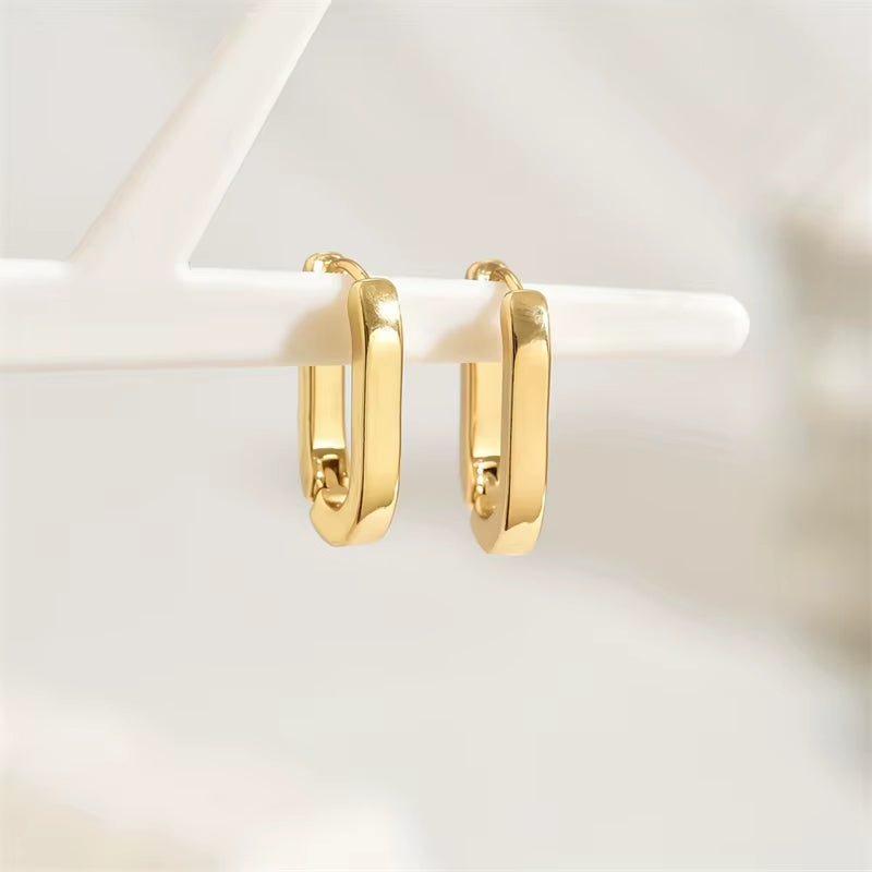 Imen Beauty Gold Square Hoop Earrings